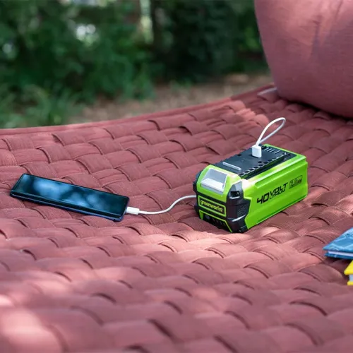 Аккумулятор с USB разъемом Greenworks G40USB2 40V 2939407 (2 Ач) — детальное фото