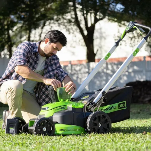 Газонокосилка самоходная Greenworks GD60LM61 60V 2519107 (61 см) бесщеточная аккумуляторная — детальное фото