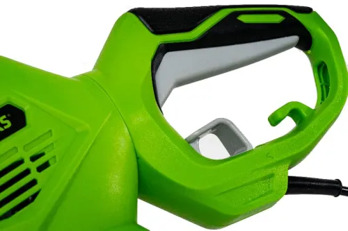 Кусторез Greenworks GHT7068 Deluxe 230V 2201407 700W (68 см) электрический — детальное фото